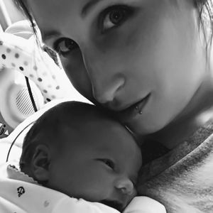 Meet your Posher, Courtney